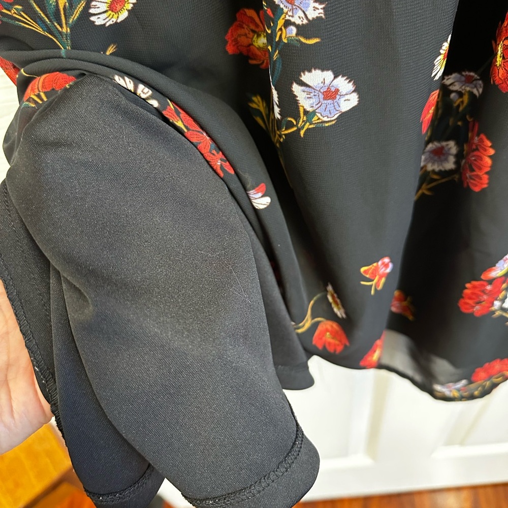Black Floral Women's Dress - Picture 7 of 7